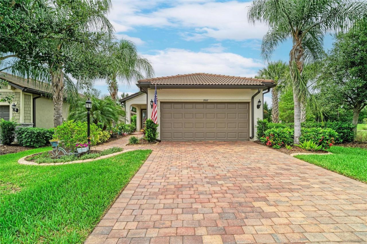 17002 Hampton Falls Terrace, Bradenton, FL 34202 Photo