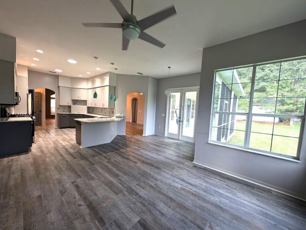 4009 NW 67th Place , Gainesville, FL 32653 Photo