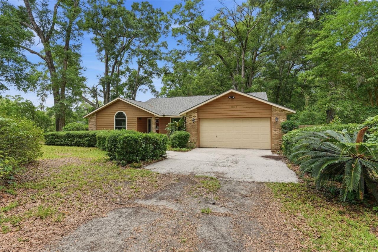 17026 Southside Court , High Springs, FL 32643 Photo