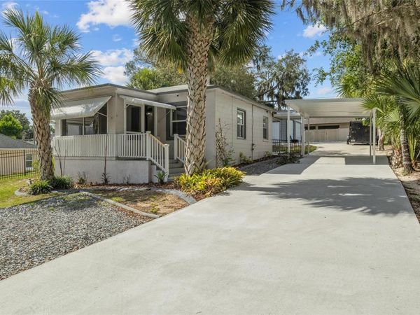 205 W MAPLE STREET , DAVENPORT, FL 33837