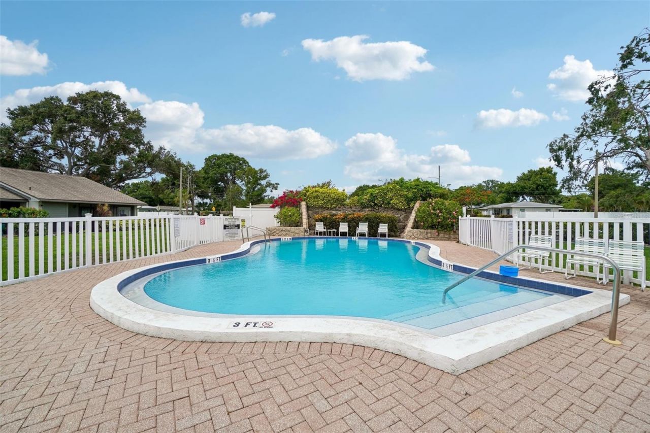 1601 43rd Street N, Unit 224, Saint Petersburg, FL 33713 Photo