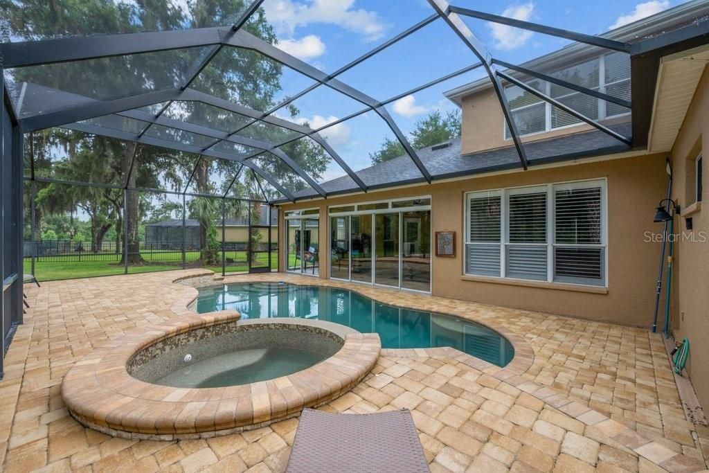 6122 Kestrelpark Drive, Lithia, FL 33547 Photo
