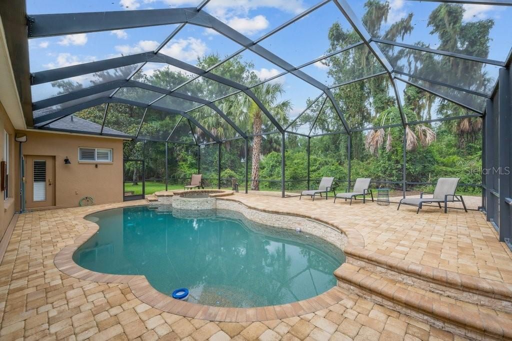 6122 Kestrelpark Drive, Lithia, FL 33547 Photo
