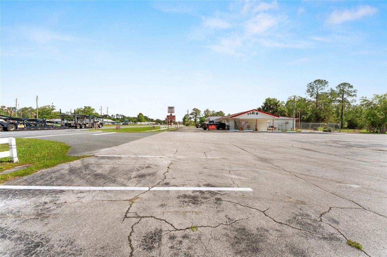 17313 NE Us Hwy 301 , Waldo, FL 32694 Photo