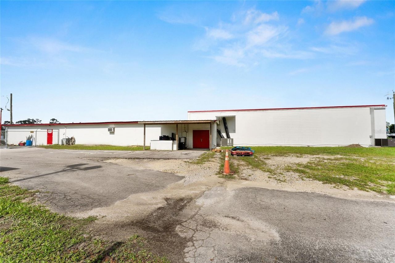 17313 NE Us Hwy 301 , Waldo, FL 32694 Photo