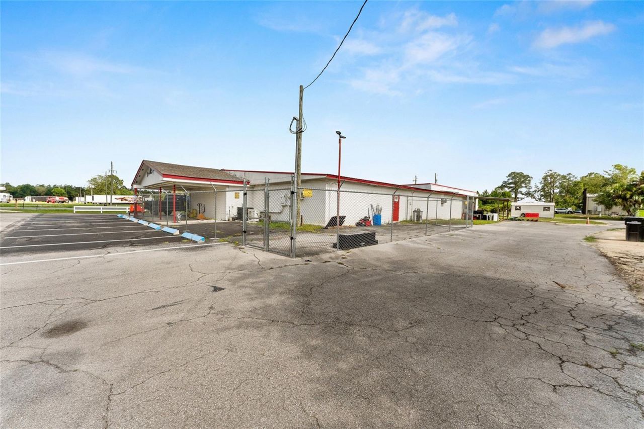 17313 NE Us Hwy 301 , Waldo, FL 32694 Photo