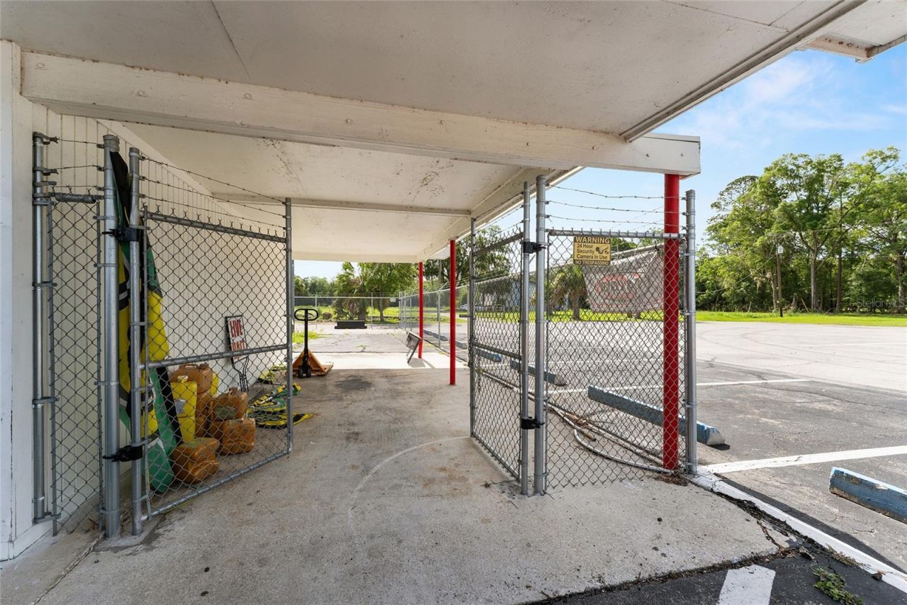 17313 NE Us Hwy 301 , Waldo, FL 32694 Photo