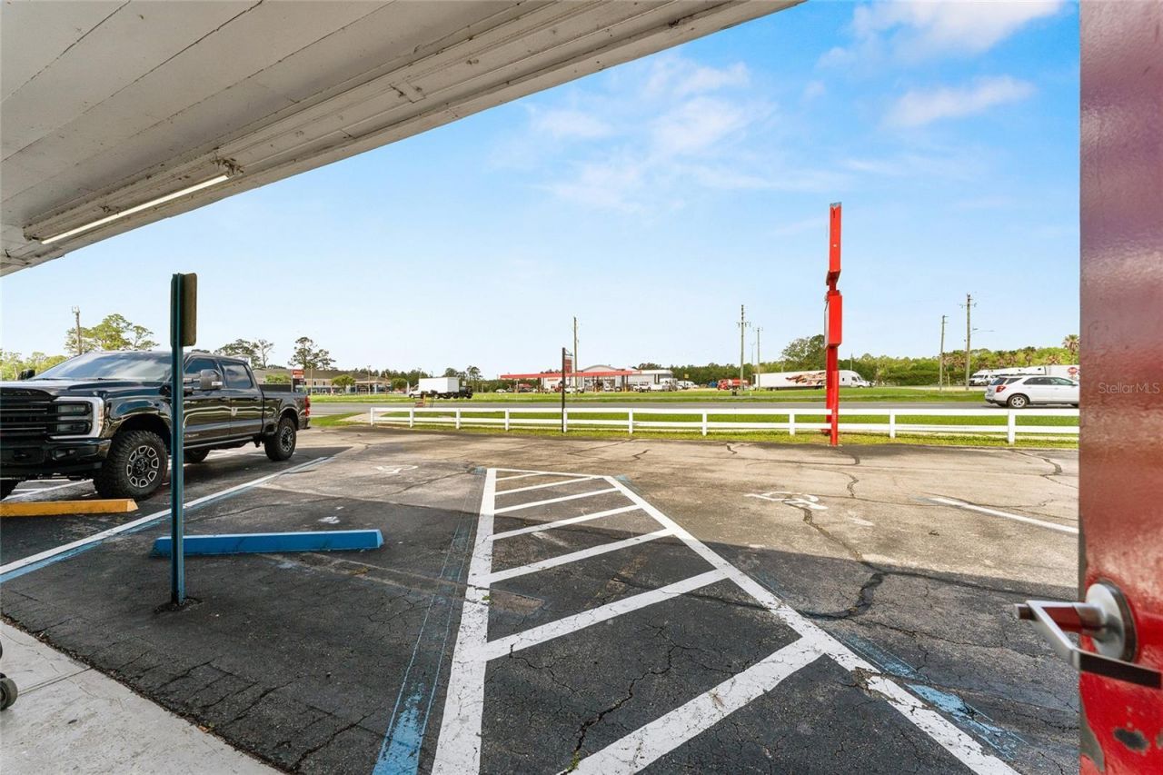 17313 NE Us Hwy 301 , Waldo, FL 32694 Photo