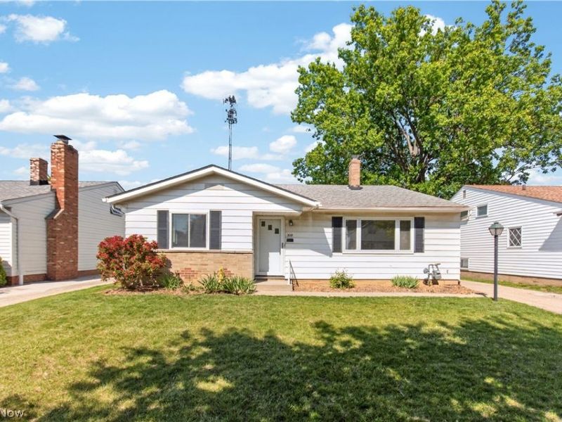 317 E 312th Street, Willowick, OH 44095 Photo 1