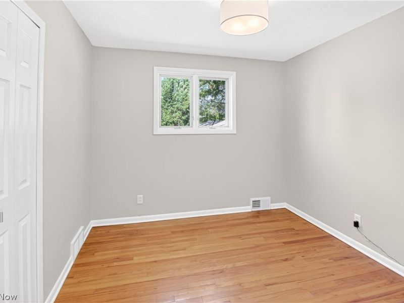 317 E 312th Street, Willowick, OH 44095 Photo 17