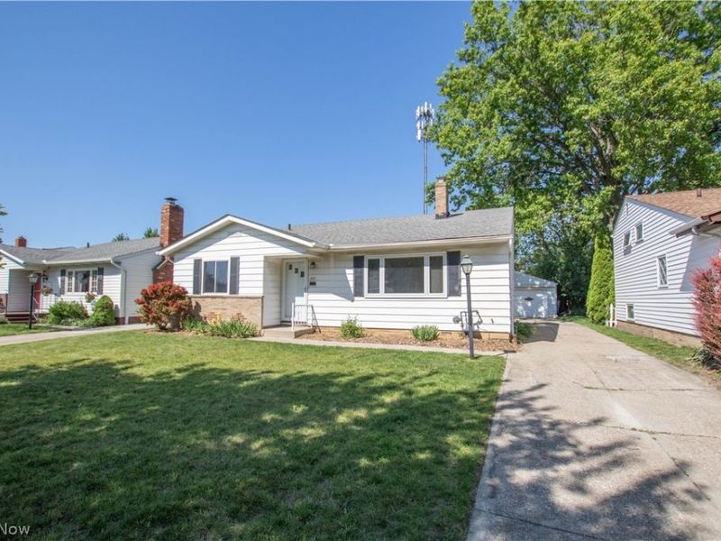 317 E 312th Street, Willowick, OH 44095 Photo 2