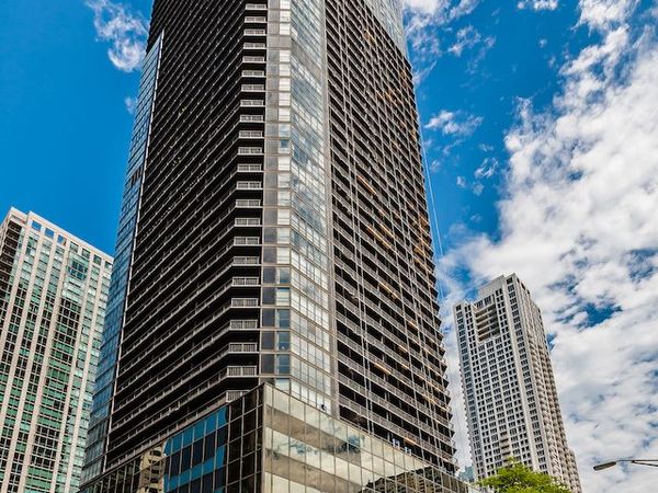 10 E Ontario Street , Unit 2807, Chicago, IL 60611