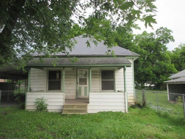 423 G Street NE, Miami, OK 74354