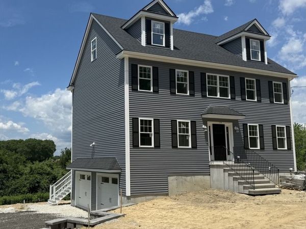 129 Old Westford Rd, Chelmsford, MA 01824