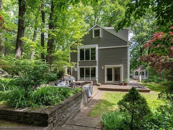 11 Juniper Ridge Rd, Lincoln, MA 01773