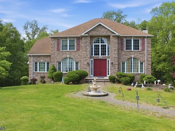 6 Andre Ct, Hardyston, NJ 07416
