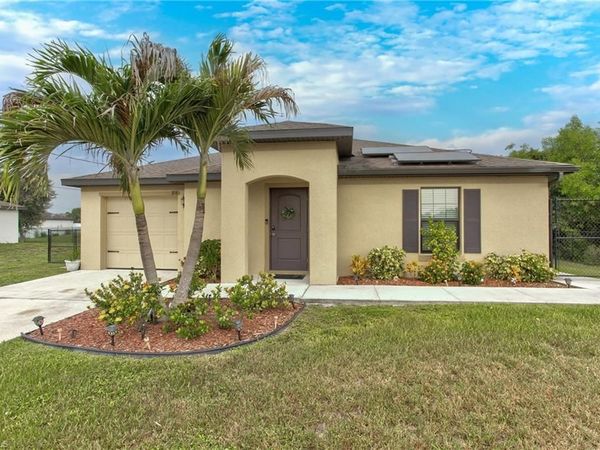 816 Lystra AVE, FORT MYERS, FL 33913