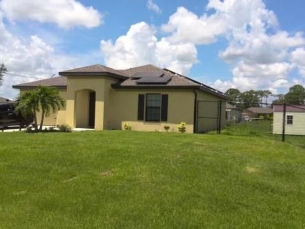 816 Lystra AVE , FORT MYERS, FL 33913