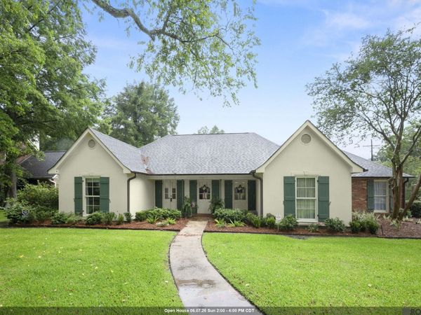 7510 Old Sturbridge Ln, Baton Rouge, LA 70806