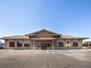 800 W Lyon Avenue , Lake City, MN 55041