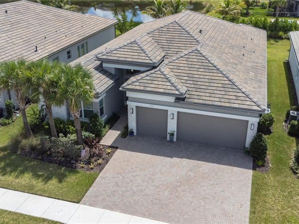 12177 Eucalyptus WAY, NAPLES, FL 34120