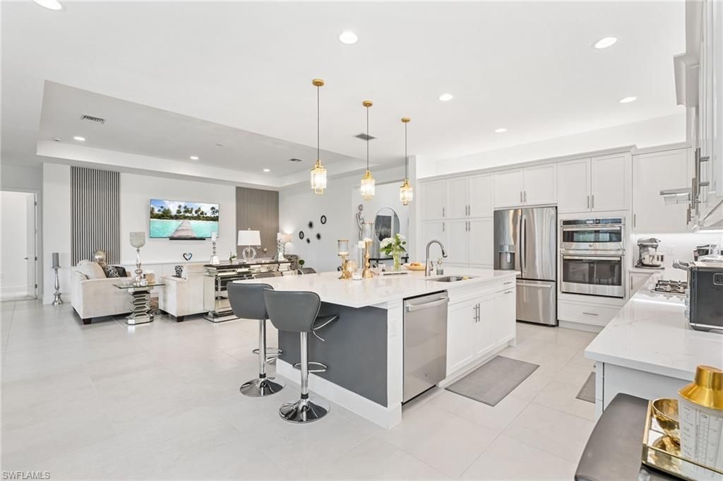 12177 Eucalyptus Way, Naples, FL 34120 Photo
