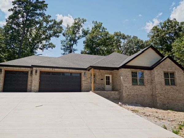 3 March Lane, Bella Vista, AR 72714
