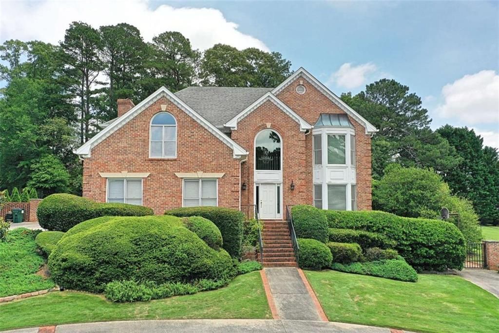 1104 Thorn Apple Court Se, Conyers, GA 30013 Main Photo