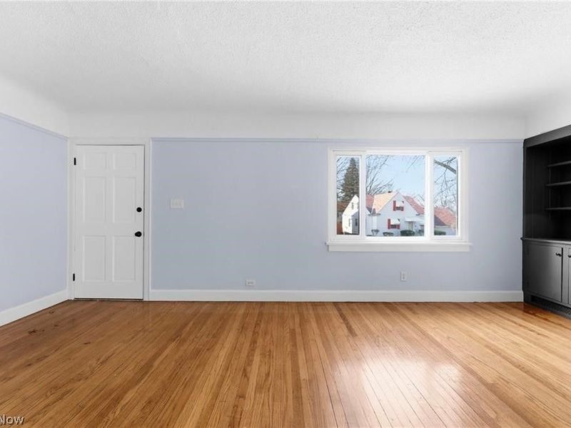 876 Eloise Drive , Unit Lower, Cleveland Heights, OH 44112 Photo 5