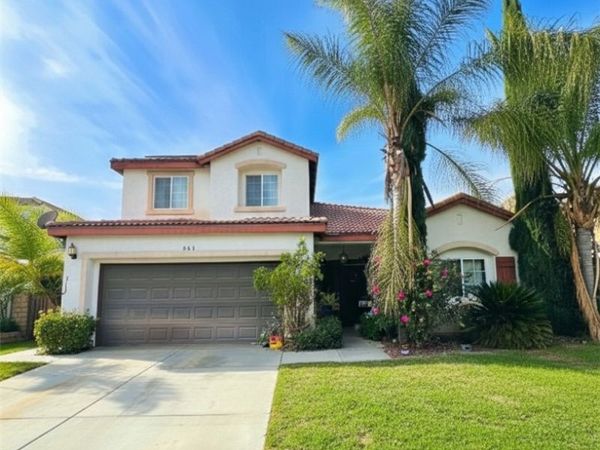 845 Brisbane, Hemet, CA 92545