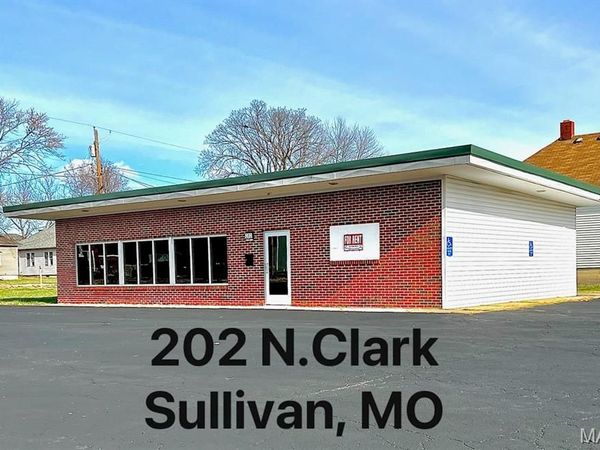 202 N Clark Street N, Sullivan, MO 63080