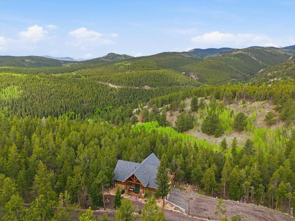 672 Paradise Valley Pkwy, Black Hawk, CO 80422
