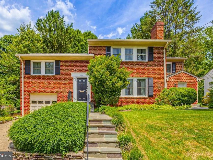 7607 Maryknoll Avenue, Bethesda, MD 20817 Main Photo