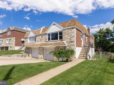 579 WARTMAN STREET, PHILADELPHIA, PA 19128