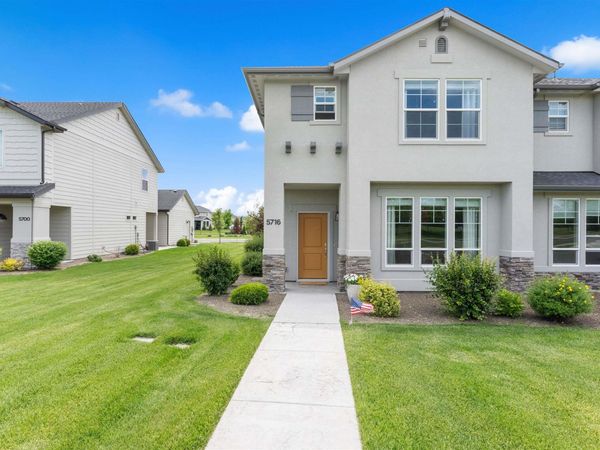 5716 W Stadium Ln, Eagle, ID 83616