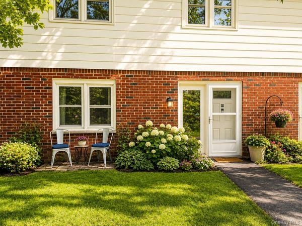22 Orchard Heights , New Paltz, NY 12561