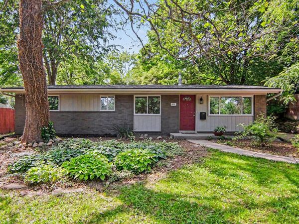 2731 Canterbury Road, Ann Arbor, MI 48104