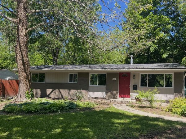 2731 Canterbury Road, Ann Arbor, MI 48104