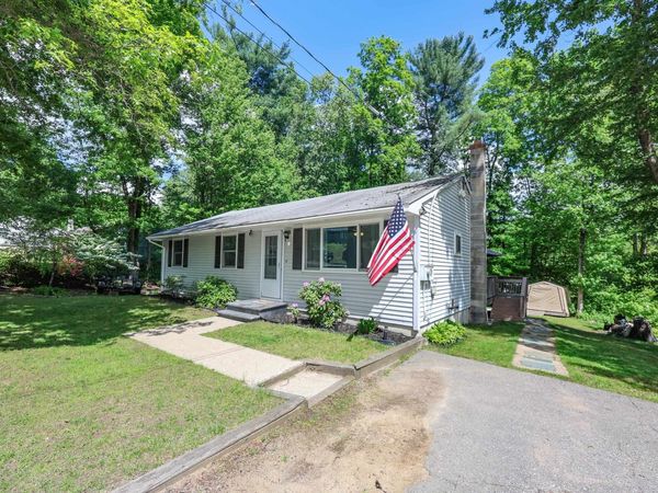9 Sesame Street, Raymond, NH 03077