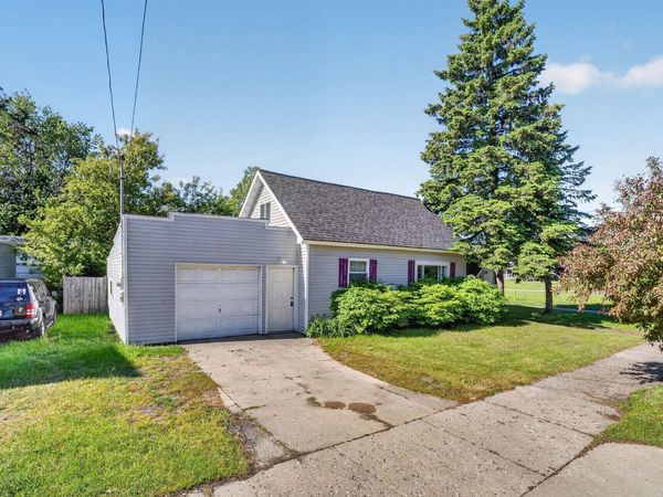 932 Farrar Street, Cadillac, MI 49601