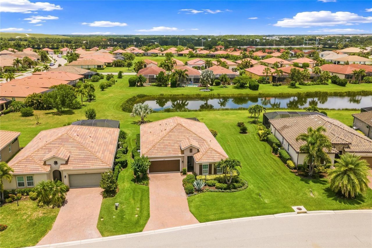 4821 Tobermory Way , Bradenton, FL 34211 Photo