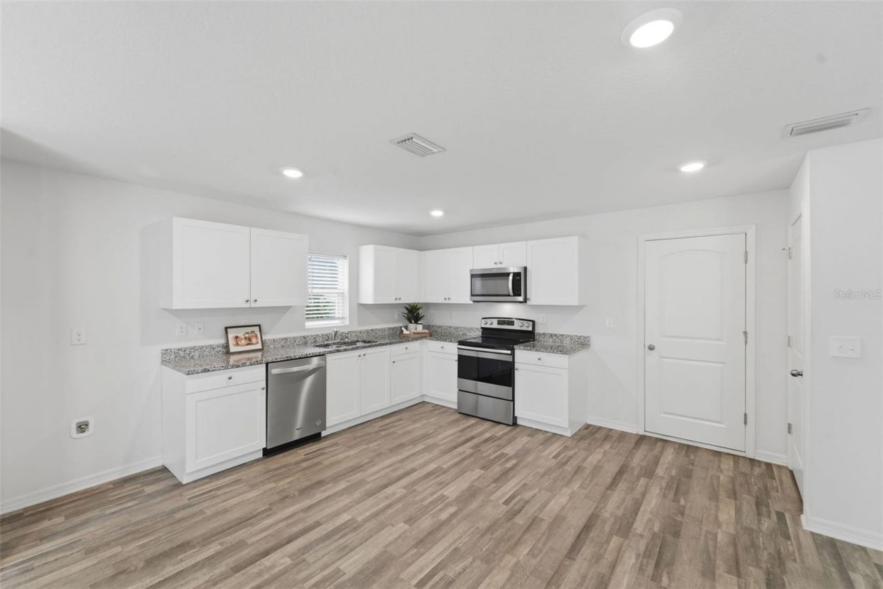 815 Savona Place , Kissimmee, FL 34758 Photo