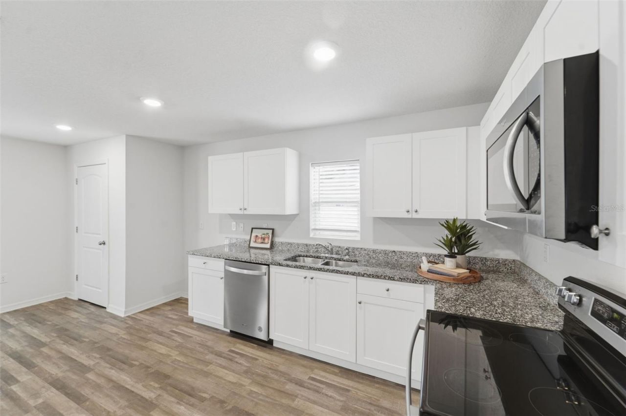 815 Savona Place , Kissimmee, FL 34758 Photo
