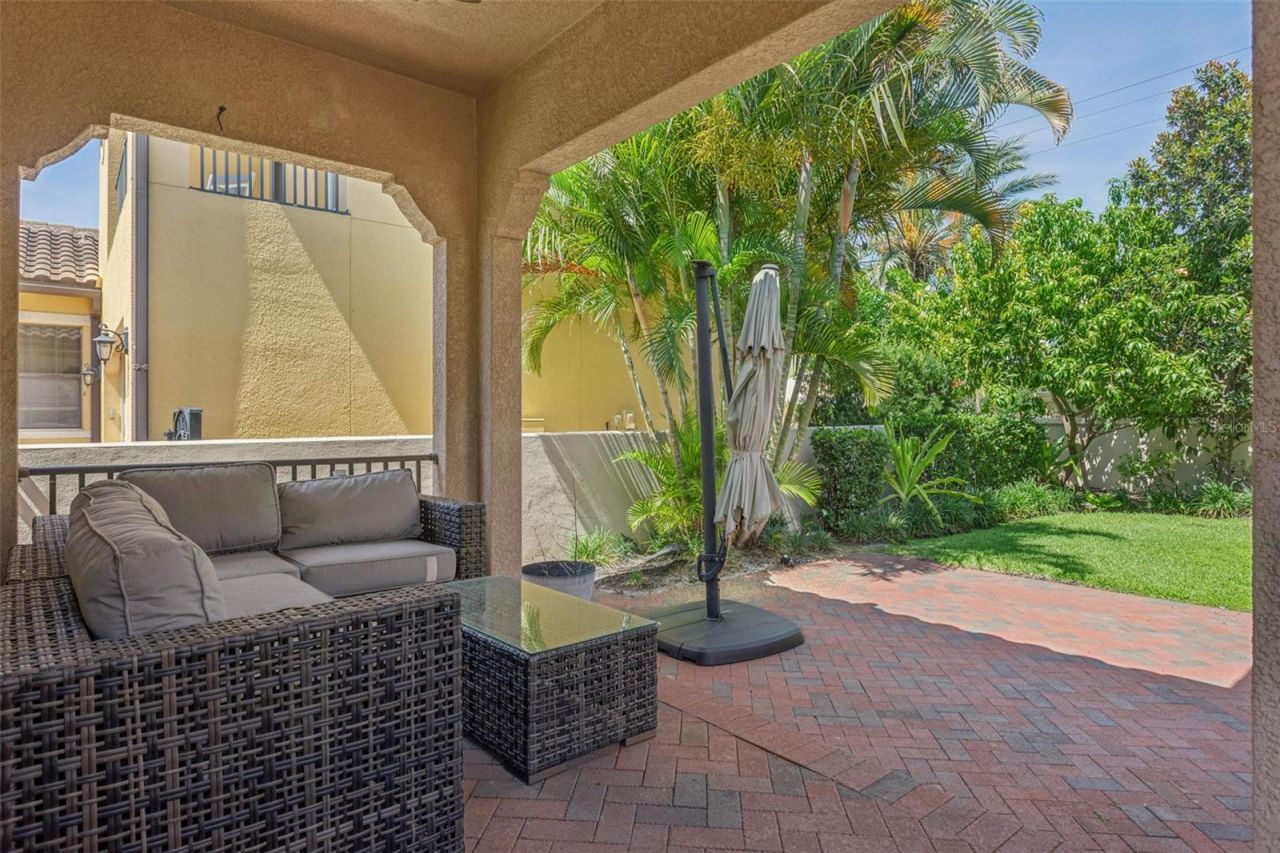 6149 Yeats Manor Drive, Tampa, FL 33616 Photo