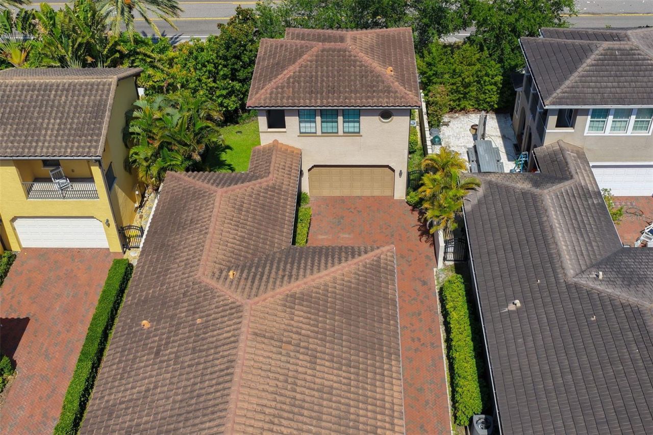 6149 Yeats Manor Drive, Tampa, FL 33616 Photo