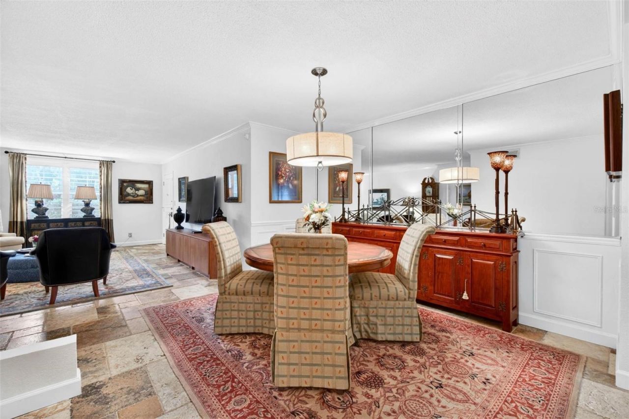 1065 Eden Isle Boulevard Ne, Unit 2, Saint Petersburg, FL 33704 Photo