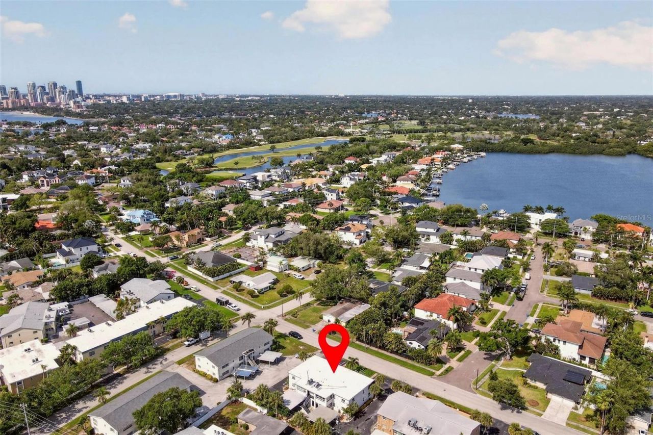 1065 Eden Isle Boulevard Ne, Unit 2, Saint Petersburg, FL 33704 Photo