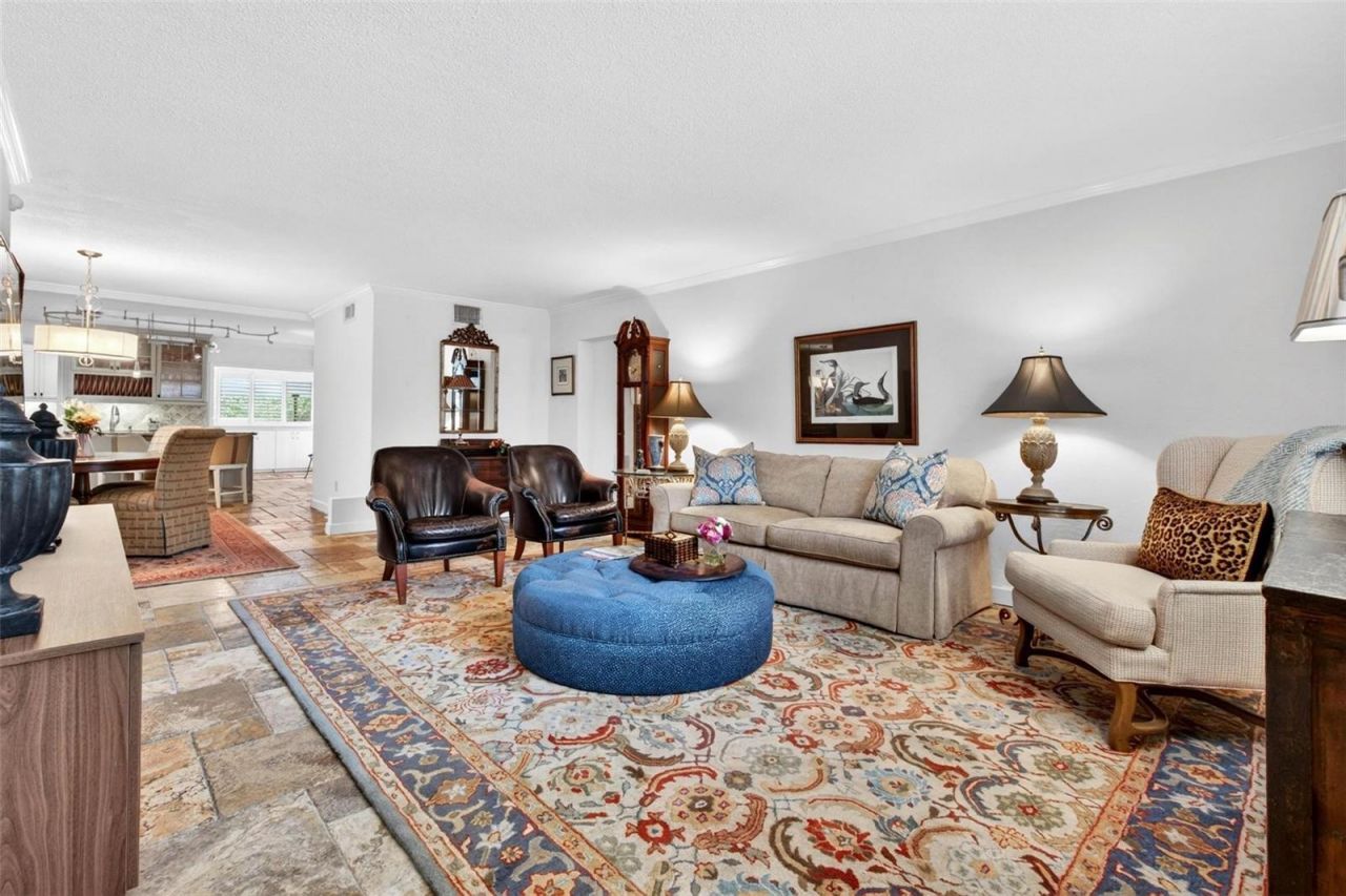 1065 Eden Isle Boulevard Ne, Unit 2, Saint Petersburg, FL 33704 Photo