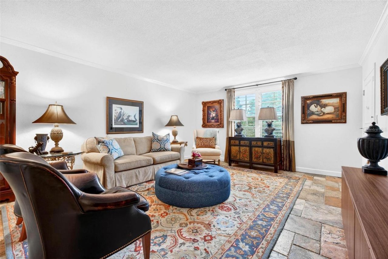 1065 Eden Isle Boulevard Ne, Unit 2, Saint Petersburg, FL 33704 Photo