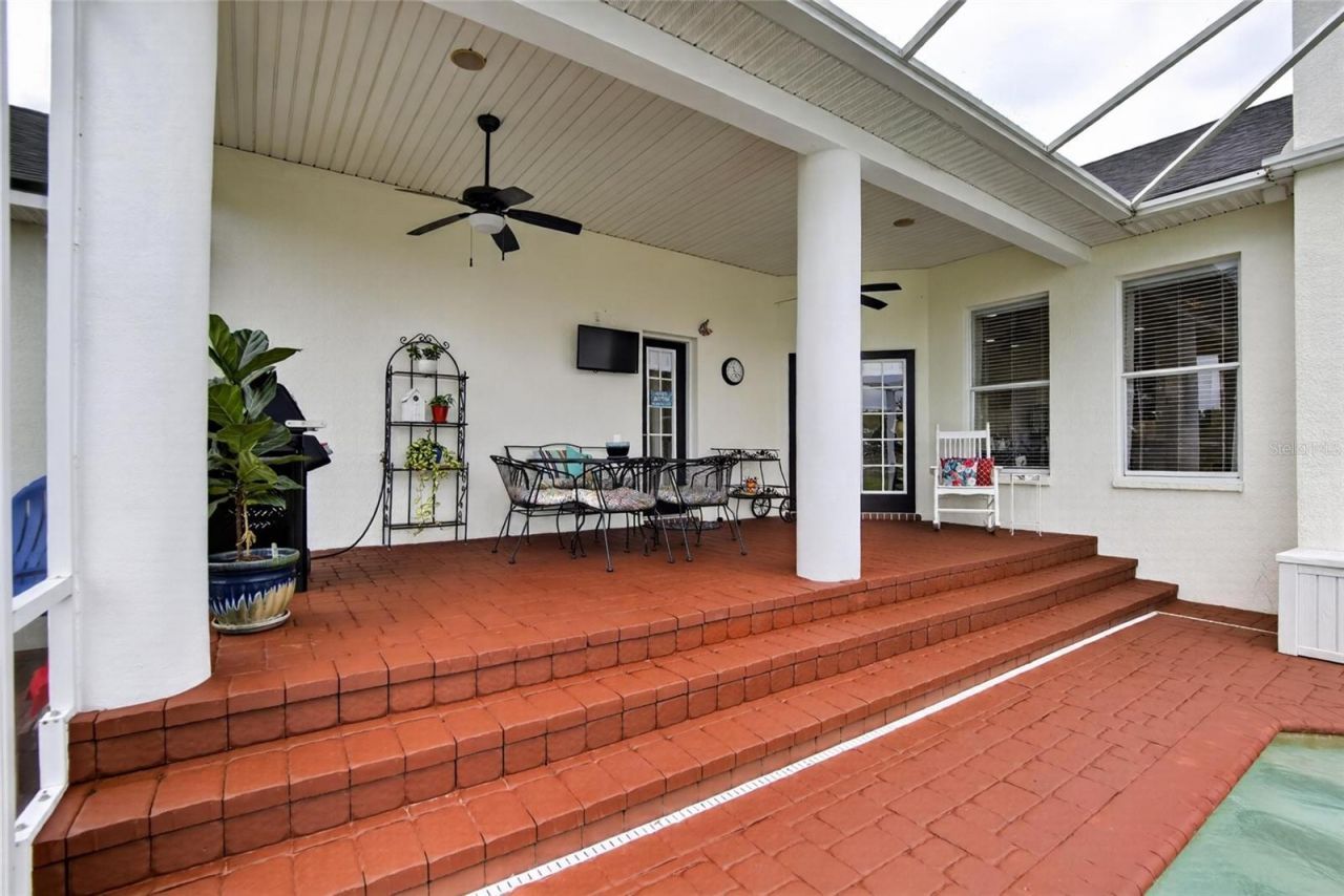 18622 Dorman Road , Lithia, FL 33547 Photo